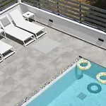 Hotel Nuevo *